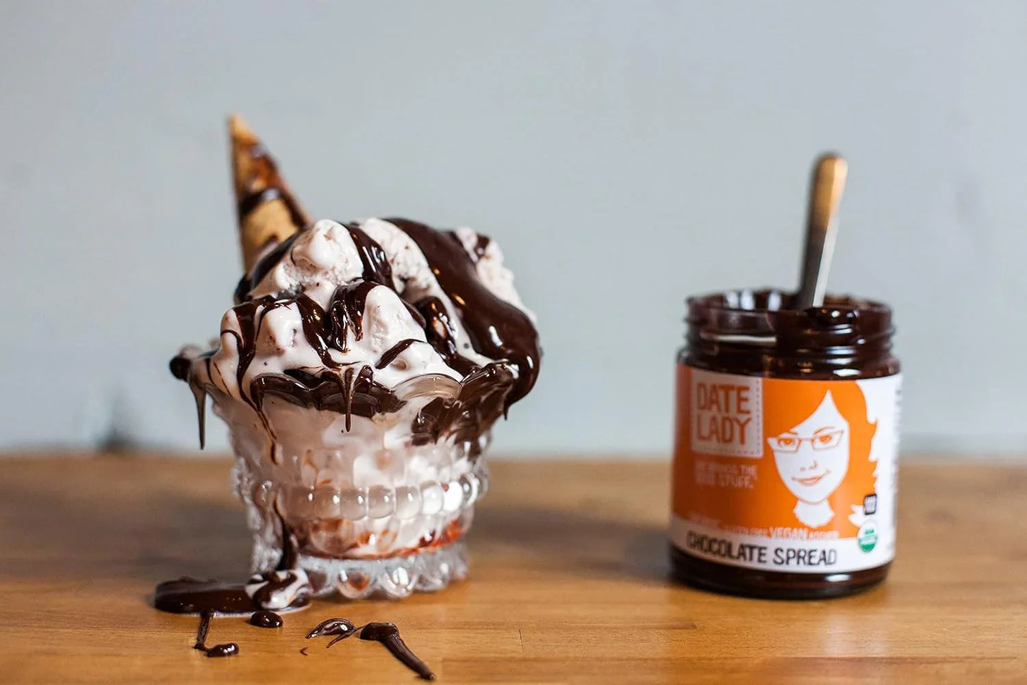 Date Lady Organic Chocolate Date Spread - Vegan, Paleo, Gluten-Free, Kosher, No Added Sugar or Preservatives (1 Jar) - Ideal for Dipping Fruit and Drizzling on Ice Cream - Big Mart USA