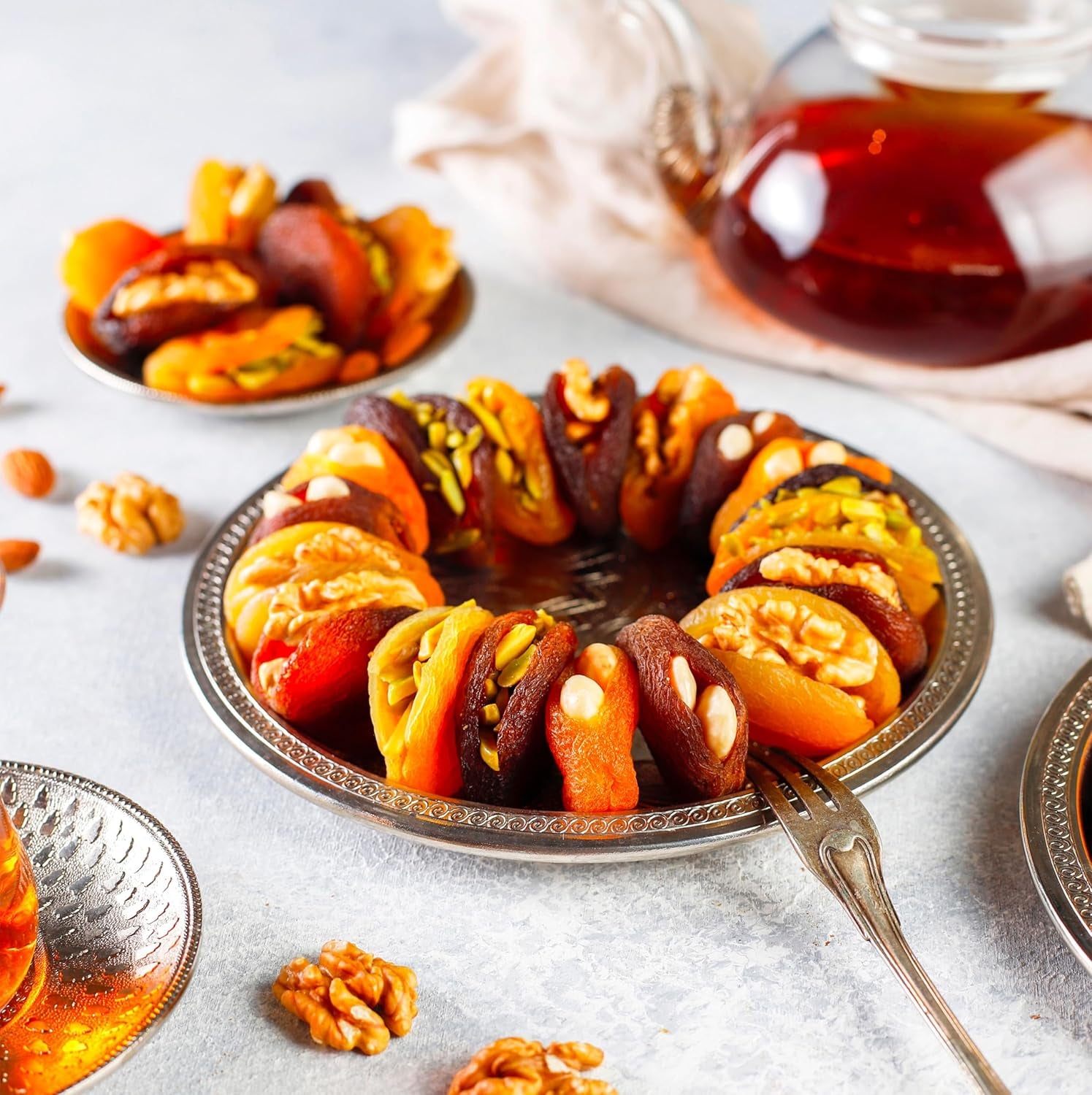 Yupik Dried Turkish Apricots, 2.2 Lb (35.2 Oz), Dried Fruits, Pitted Apricots, No Added Sugar, Naturally Sweet, Oil-Free, Source of Fiber, Healthy Snacks, Ideal for Baking & Topping - Big Mart USA