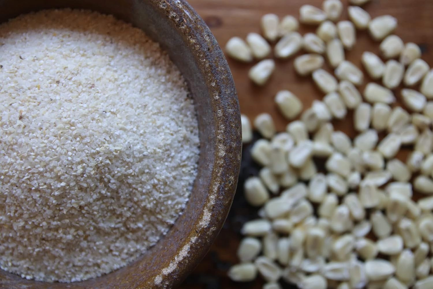 Carolina Grits Company Traditionally Stone Ground Carolina White Grits, Whole Grain, Gluten Free and Non-Gmo (White, 1 Pack (16 Ounces))